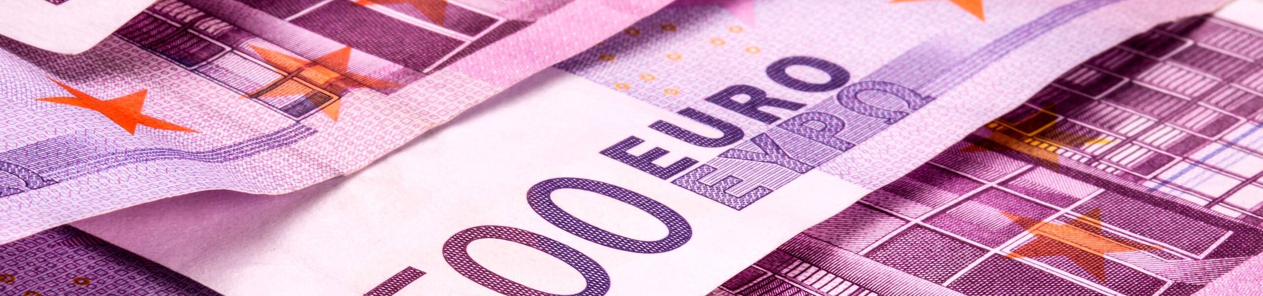 EUR/USD: bearish 'Three Methods' pattern