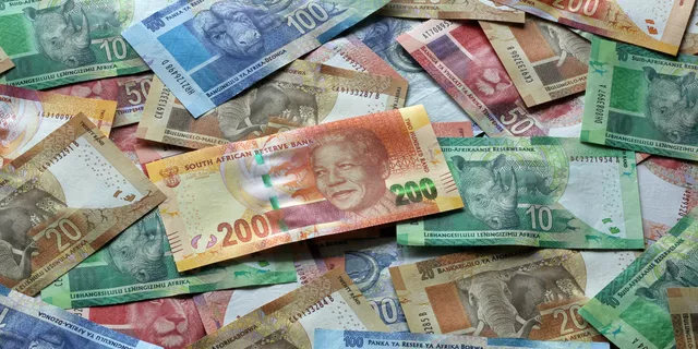 USD/ZAR: a potential top