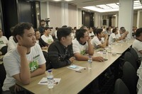 Sharing Trading Forex and Gold in Surabaya